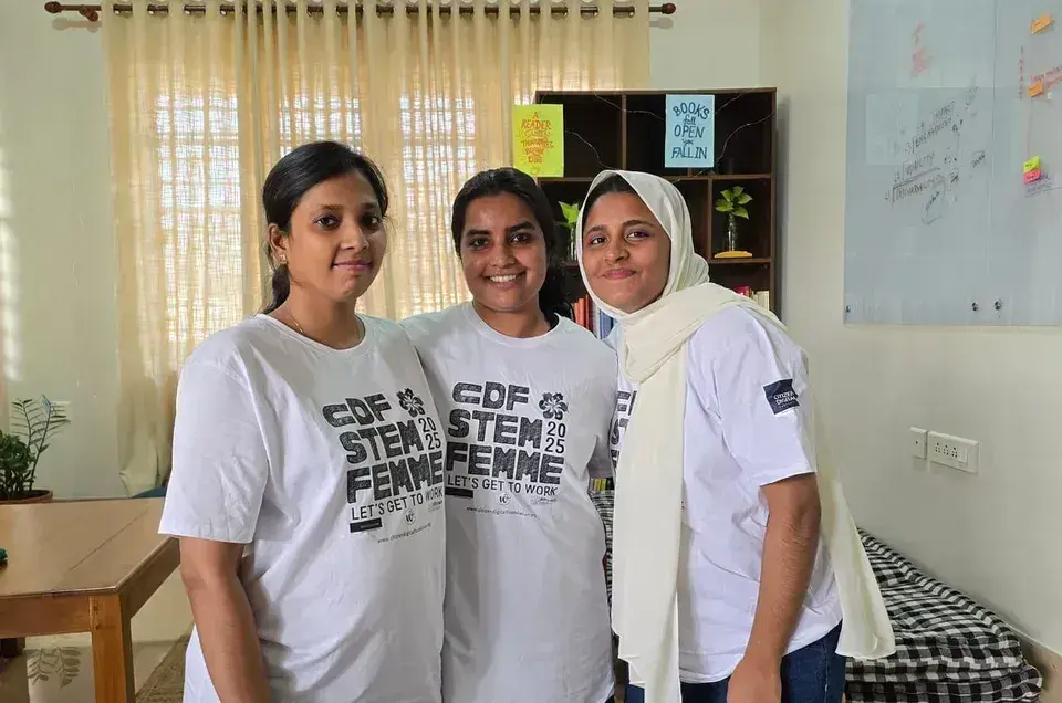 Three CDF fellows met in person for the first time