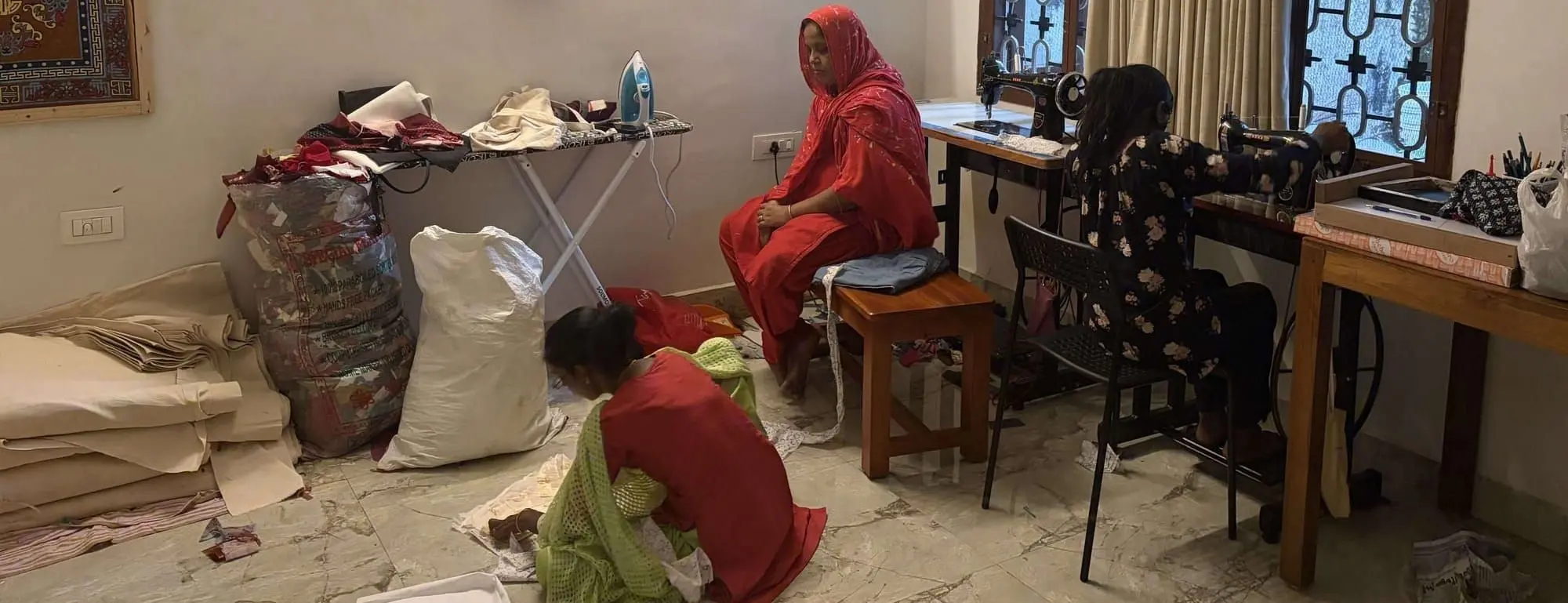 Community women made tote bags and learned basic repairs