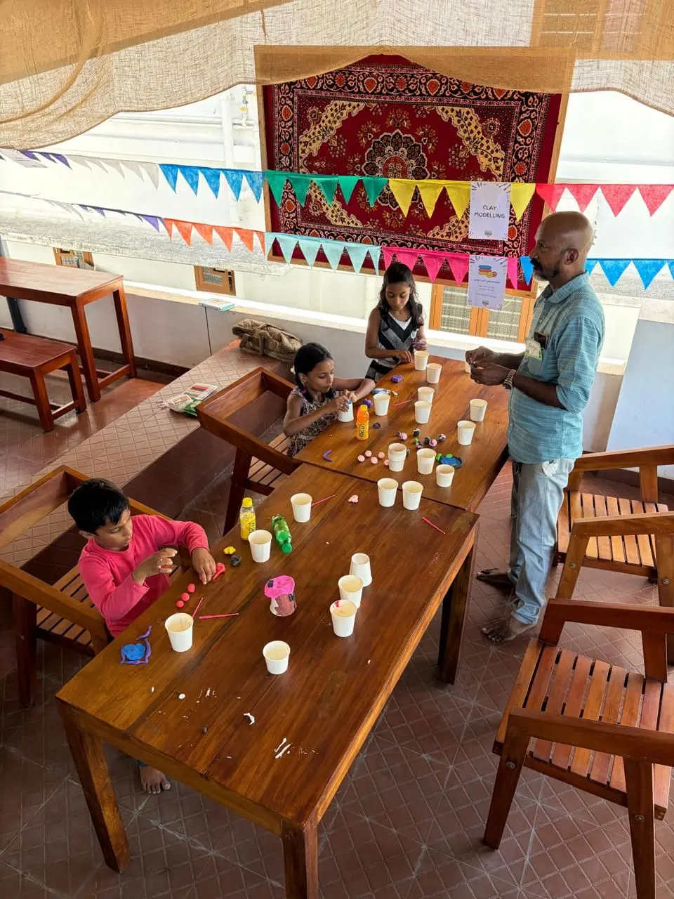 Olimalar Foundation brought a children's art exhibition to the space